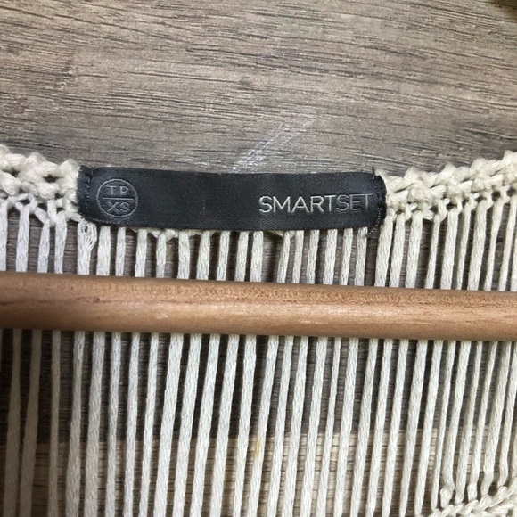 Boho Crochet Sleeveless Vest in Cream XS - Picture 3 of 8